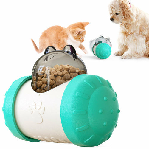 Interactive Slow Feeder Ball for Dogs & Cats – Treat Dispensing Fun Toy